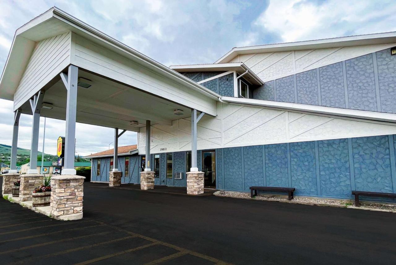 Super 8 By Wyndham Missoula/Brooks Street Hotel Екстериор снимка